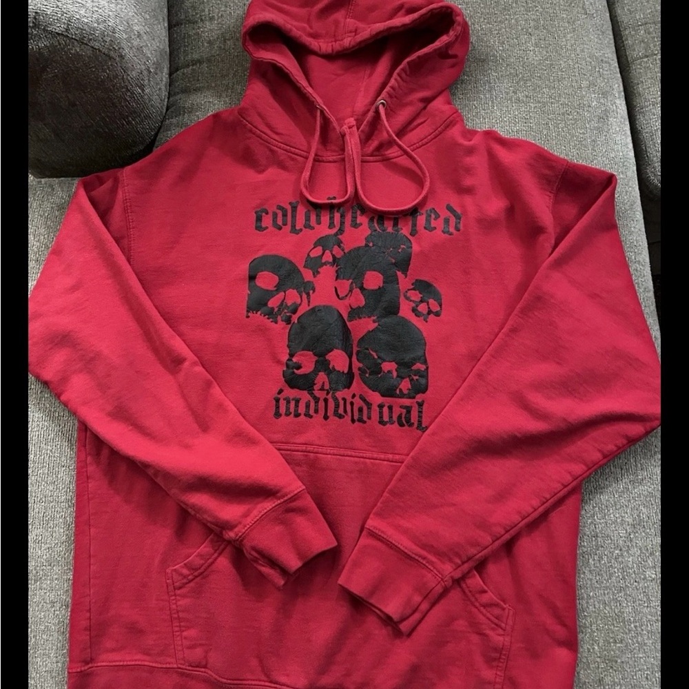 Bright Red and Black Men’s Large Graphic Coldhearted Individual & Skulls NWOT